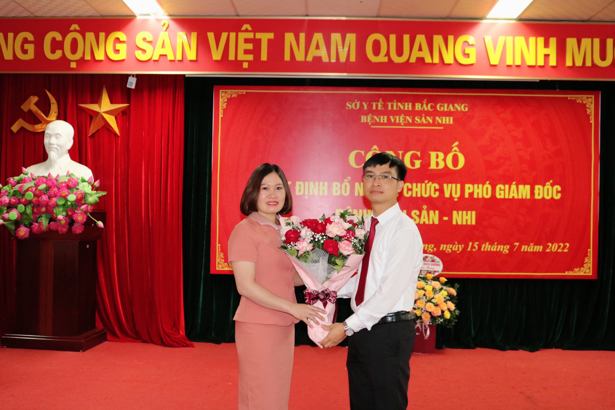 1511FB3D-B647-4BA7-BA73-596D82B70192